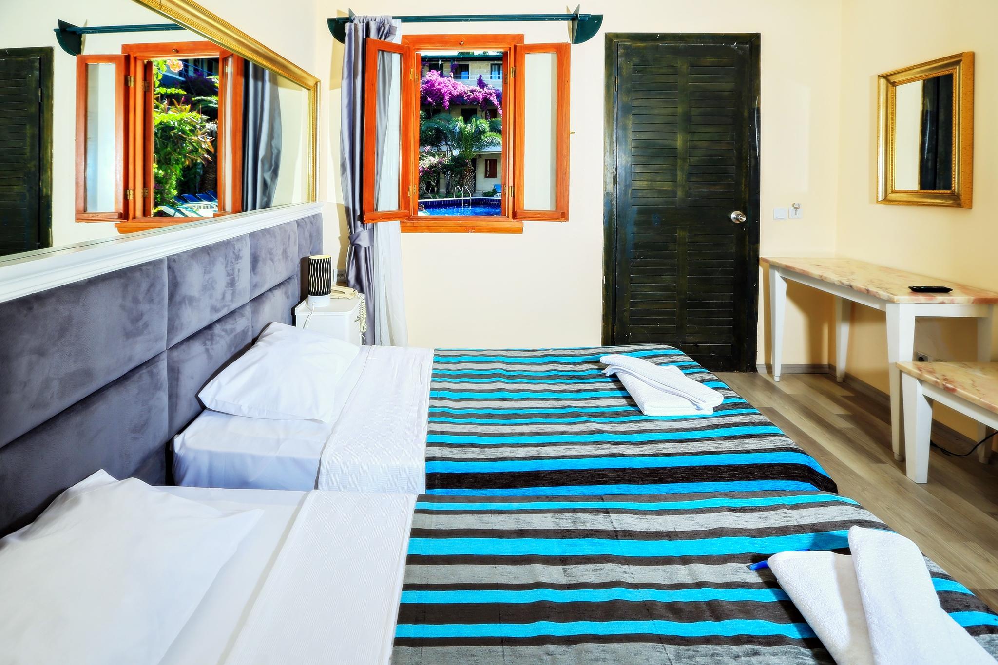 Skylife Otel